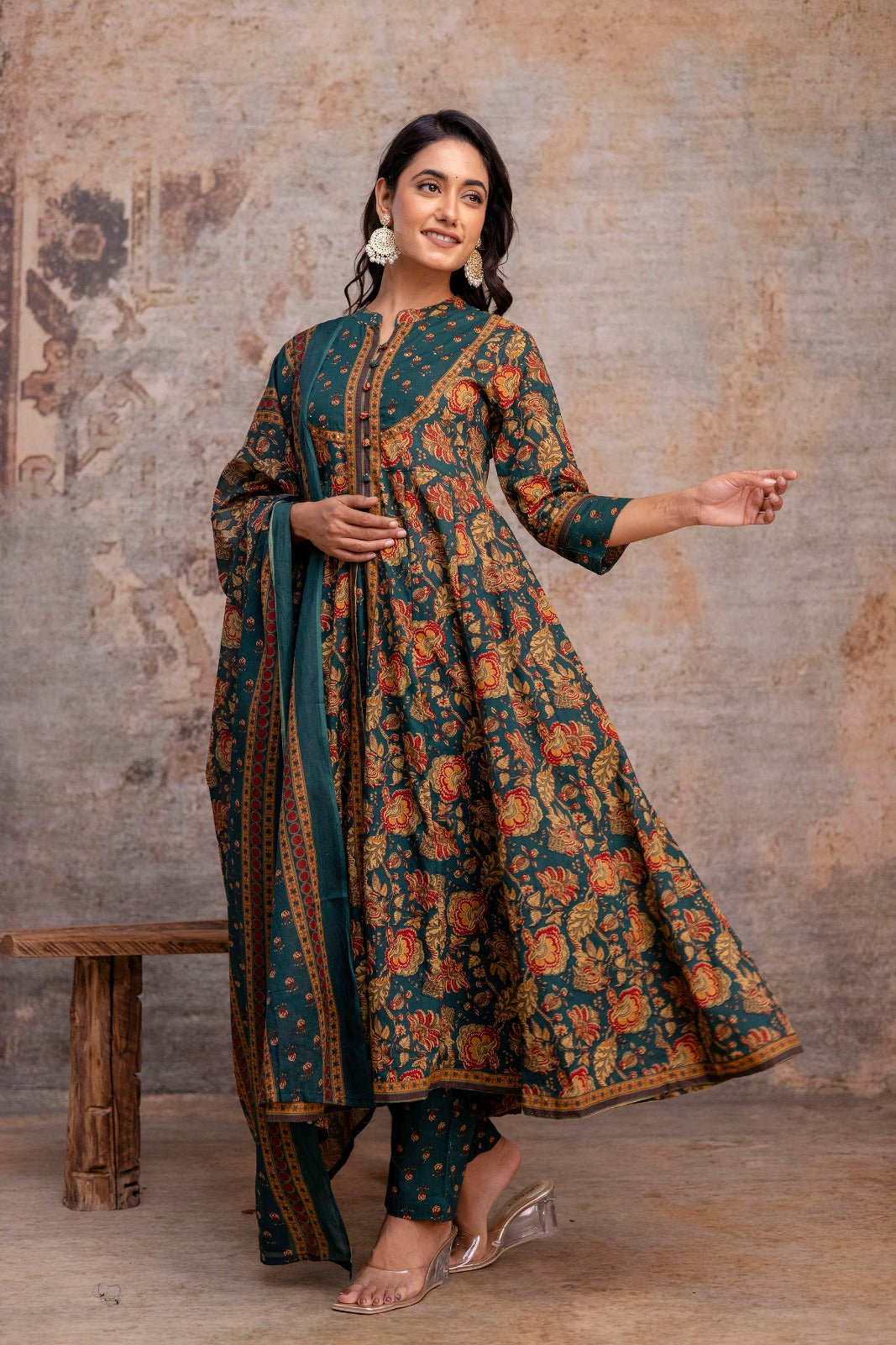 Rajrani- The Veda Teal Set